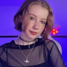 Sally Byrne's Instagram, Twitter & Facebook