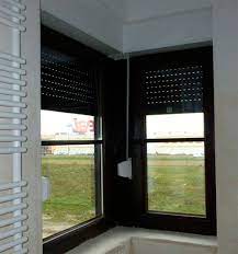 Aksesore per dyer dritare 37. Dritare Te Vogla Ne Nje Shtepi Private Cilat Dritare Jane Me Te Mira Per Te Vendosur Ne Apartament Dhe Ne Shtepi