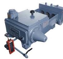 60T-3 MODEL 60T-3 SINGLE ACTING TRIPLEX PUMP