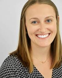 Veronica Cash's Instagram, Twitter & Facebook