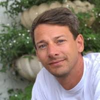 300+ 'Slepicka' profiles