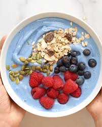 Smoothie Bowl Healthy Breakfast In 2020 Lecker Acai Rezepte Lebensmittel