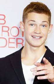 Das leben von leo, jonas, emma, alex, toni und hugo unterscheidet sich grundlegend von dem ihrer altersgenossen. Zrtg3kv6wyfqum