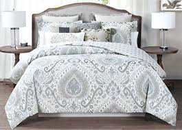 Amazonsmile Tahari Home Beige Metallic Silver Or Gold Accents Vintage French Damask Paisley Medallions 3pc Du Luxury Comforter Sets Tahari Home Tahari Bedding