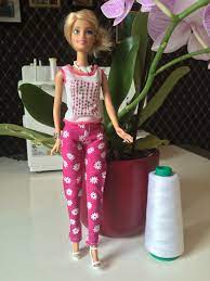 Diese vier schnittmuster machen das nähen so einfach wie nie. Https Www Youtube Com Watch V Fpbvobefcmm Feature Share Barbie Kleider Barbie Klamotten Hose Nahen
