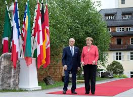 La france rencontre ce vendredi soir l'allemagne pour un quart de finale historique. Si Tot Arrive A Munich Le Ambassade D Allemagne A Tunis Facebook