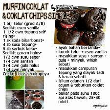 Masukkan perlahan bahan basah ke adonan tepung, aduk hingga tercampur rata. Mufin Coklat Coklat Chips Cake Recipes Cupcake Recipes Muffins