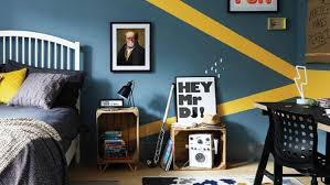 Light blue and yellow bedroom walls. 5 Blue And Yellow Bedroom Ideas To Try At Home Dulux