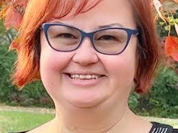 Tami Farris's Instagram, Twitter & Facebook