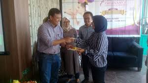 Berikut ini daftar dokter sepesialis tht terdekat di makassar, ada yang praktek di rumah sakit yang sudah dikenal oleh masyarakat luas. Ultah Ke 22 Rsia Ananda Launching Aplikasi Pelayanan Berbasis Android Harian Sulsel