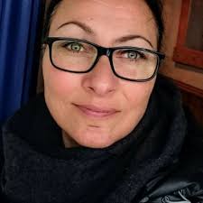 Lori Gilson (@kingdaehyun)