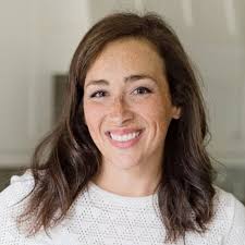 Emily Lister's Instagram, Twitter & Facebook