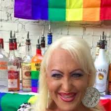 Veta Hall's Instagram, Twitter & Facebook