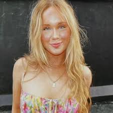 avery campbell (@avescampbell)