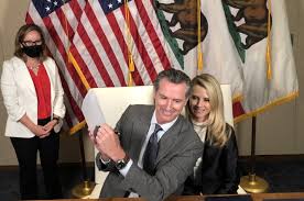 Gavin newsom hasn't endorsed any of the remaining democratic presidential candidates but his wife on friday said she's backing massachusetts sen. First Partner Jennifer Siebel Newsom California Governor
