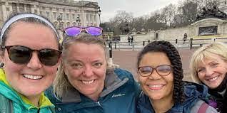 Catalina Todd's Instagram, Twitter & Facebook