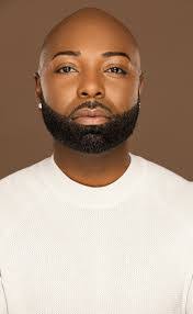 Marcus Munroe's Instagram, Twitter & Facebook