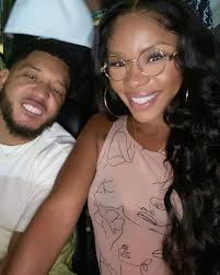 Jay Evelyn (@jayevelyn_) • Instagram photos and videos