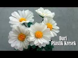 Kita bisa tingkatkan ketebalan gambar supaya nampak menarik. Diy Bunga Daisy Cantik Dari Plastik Kresek How To Make Beautiful And Easy Daisy Flowers Youtube Bunga Daisy Bunga Bunga Kertas