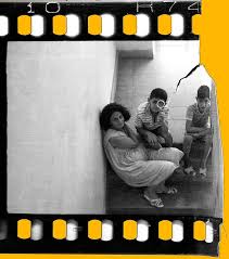 iran 1964 photographer farhad khadem family album series حس عجیبیه وقتی پای میز نور دارم با ذربین نگاتیو نگ light photography reflex camera photojournalist