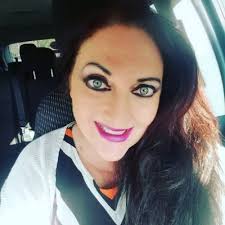 Desiree Boudin's Instagram, Twitter & Facebook