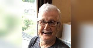 Charlie Bowles's Instagram, Twitter & Facebook