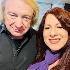 So…. Driving down to FL tonight and got a surprise facetime from  @justinbieber, just reaching out to send me encouragement and some love to  my fam. Really made our night ❤️. —