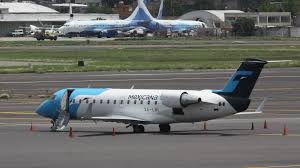 Un avión pierde partes de su motor tras el despegue. Los 8 Accidentes Aereos Graves En La Historia De La Aviacion Comercial Mexicana