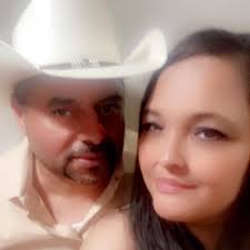 Who can make a cake by this Sunday?