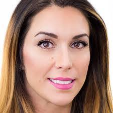 Erika Mcgrath's Instagram, Twitter & Facebook