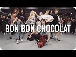 Bon Bon Chocolat Everglow Lia Kim X Minny Park Choreography With Everglow Youtube Choreography Dance Videos Dance Practice