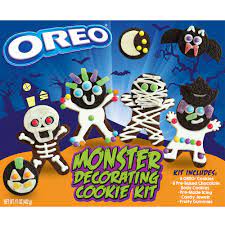 Unravel purple from the twizzlers peel aparts and cut into 1/2 inch strands for whiskers, set aside. Oreo Monster Decorating Cookie Kit Amazon Com Grocery Gourmet Food