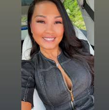 What restaurants have great cocktails for a 21st birthday celebration?