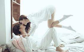 Hương giang và đình tú là cặp đôi diễn viên nhận được nhiều sự quan tâm đặc biệt của khán giả bởi câu chuyện tình dài 5 năm. HÆ°Æ¡ng Giang Khoe NgÆ°á»i Tinh Ä'iá»ƒn Trai Ä'inh Tu Sau Thá»i Gian Lam Máº¹ Ä'Æ¡n Than