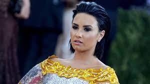 October 13 at 9:01 pm ·. Demi Lovato Youtube Doku Ihre Assistentin Rette Ihr Das Leben Stern De