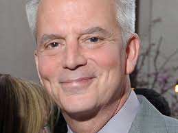 People managing editor Larry Hackett's personal life is the hot gossip at  magazine