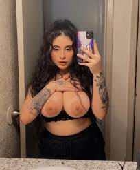 would you suck my big goth latina tits nudes : latinas | NUDE-PICS.ORG