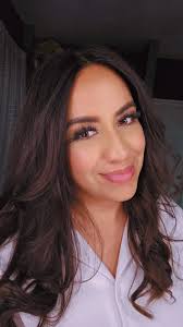 Edith Ruelas's Instagram, Twitter & Facebook