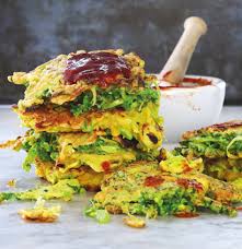 Japanese Cabbage Pancakes With Okonomiyaki Sauce Woolworths Taste Recipe In 2020 Tasty Vegetarian Recipes Recipes Light Recipes