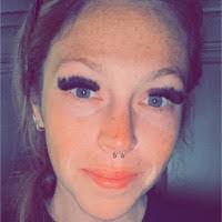 Renee Barrows's Instagram, Twitter & Facebook