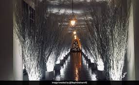 Check spelling or type a new query. Melania Trump S White House Christmas Decorations Not So Merry Says Twitter Agree