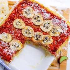 Dieser kuchen ist ein richtiger powerkuchen, der dir viel energie liefert. Warmer Kokos Bananen Kuchen Mit Dunkler Schokolade Vegan Veggievi De