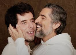 Marcos Mion faz homenagem pelo aniversário de 18 anos do filho Romeo: 'Meu  anjo e grande amor'