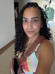 Is the flamingo oasis a good location how far walk is it to the old town  and beach pls. Thanks 🙂