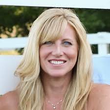 Megan Paul (@MeganP17)