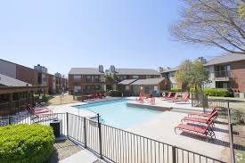 Dogs allowed & cats allowed. Woodcrest Apartments Apartments In Lubbock Tx