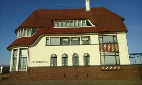 wooldhuis op boulevard evertsen in vlissingen