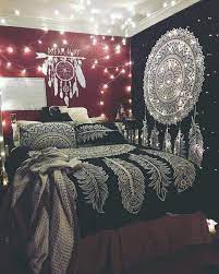 Make a dream catcher for your bedroom by using a dream catcher kit and some tools. Dream Catcher Bedroom Theme
