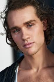 Sonny Baez's Instagram, Twitter & Facebook