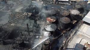 Los cuerpos de auxilio informan que el siniestro se presenta en una empresa ubicada sobre las avenidas de industrias poniente y manuel ordóñez, colonia la fama. 5tmi7egksxnhrm